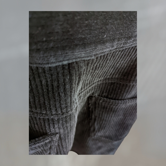 Gianni Bini Corduroy Skirt - Picture 4 of 4